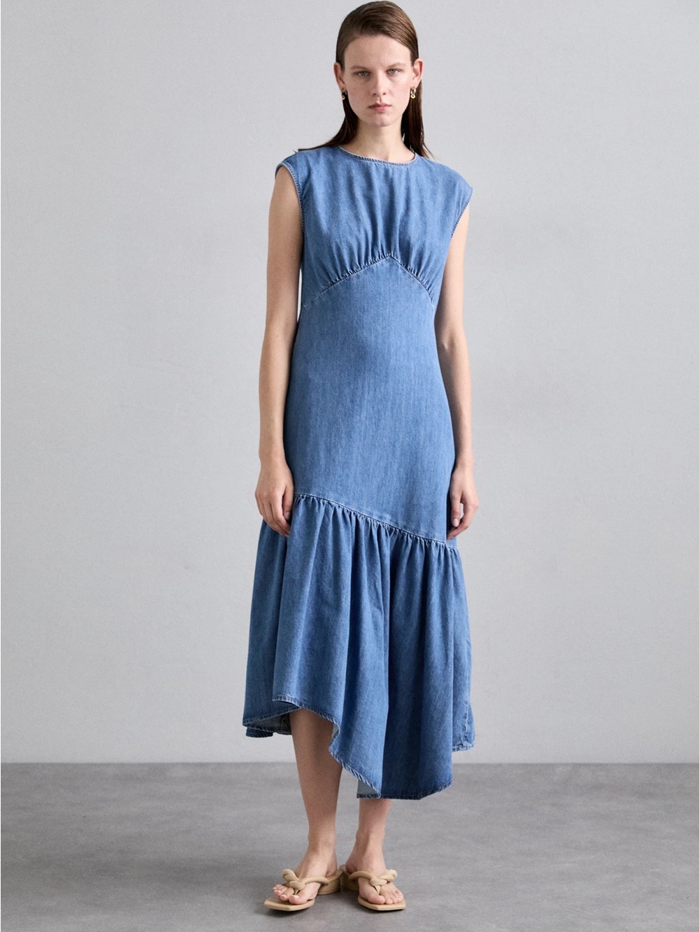 NWOT Frame Denim Gathered Tier Hem Eugenia Dress